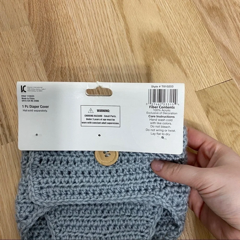 Hand Crochet Gray Diaper Cover NWT 0-6 months Baby Photo Prop Picture